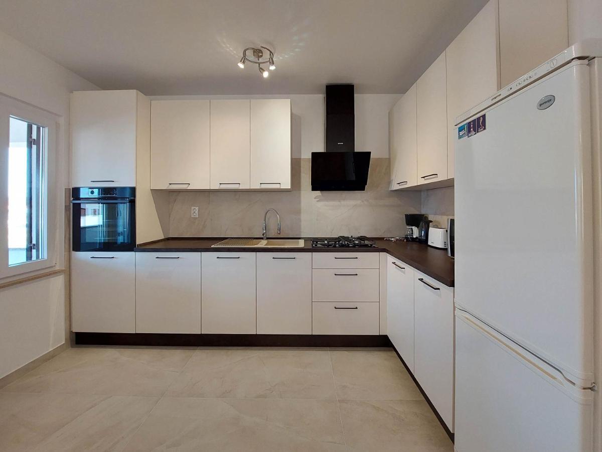 Apartment Neda 푸나트 외부 사진