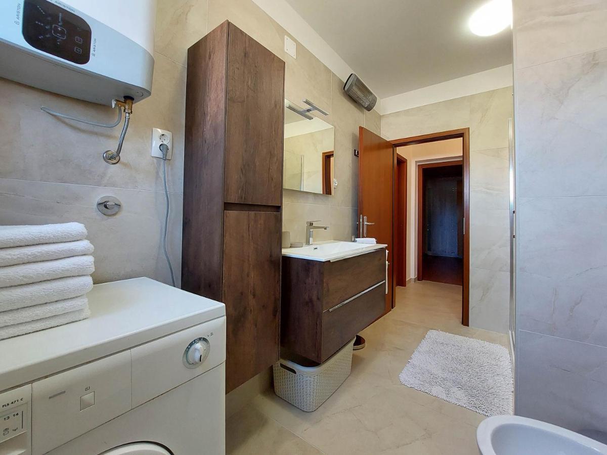 Apartment Neda 푸나트 외부 사진