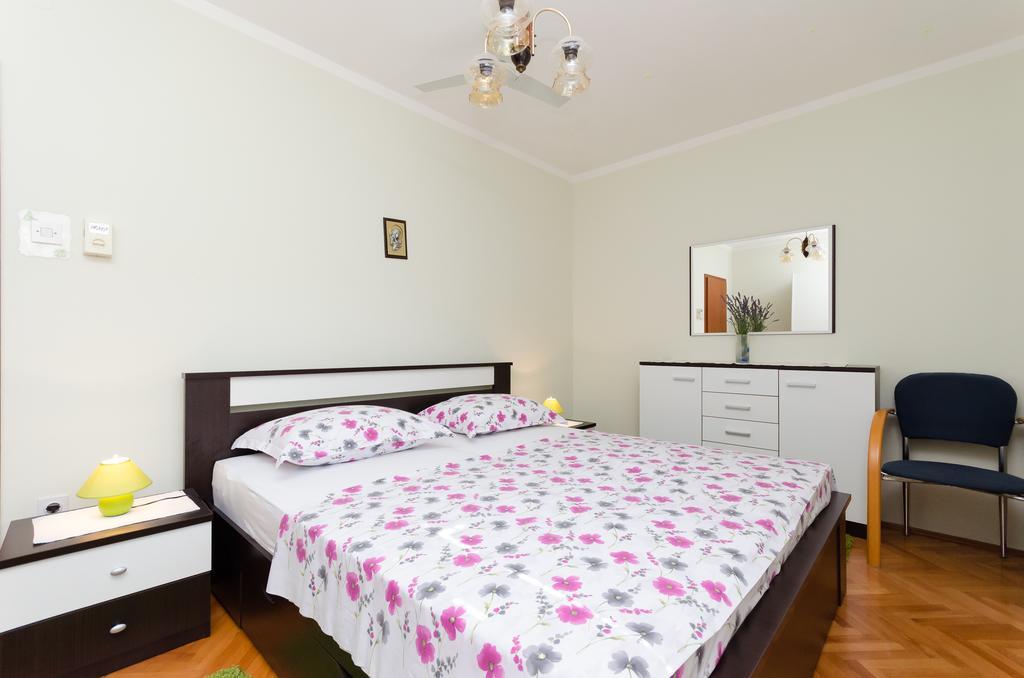 Apartment Neda 푸나트 외부 사진